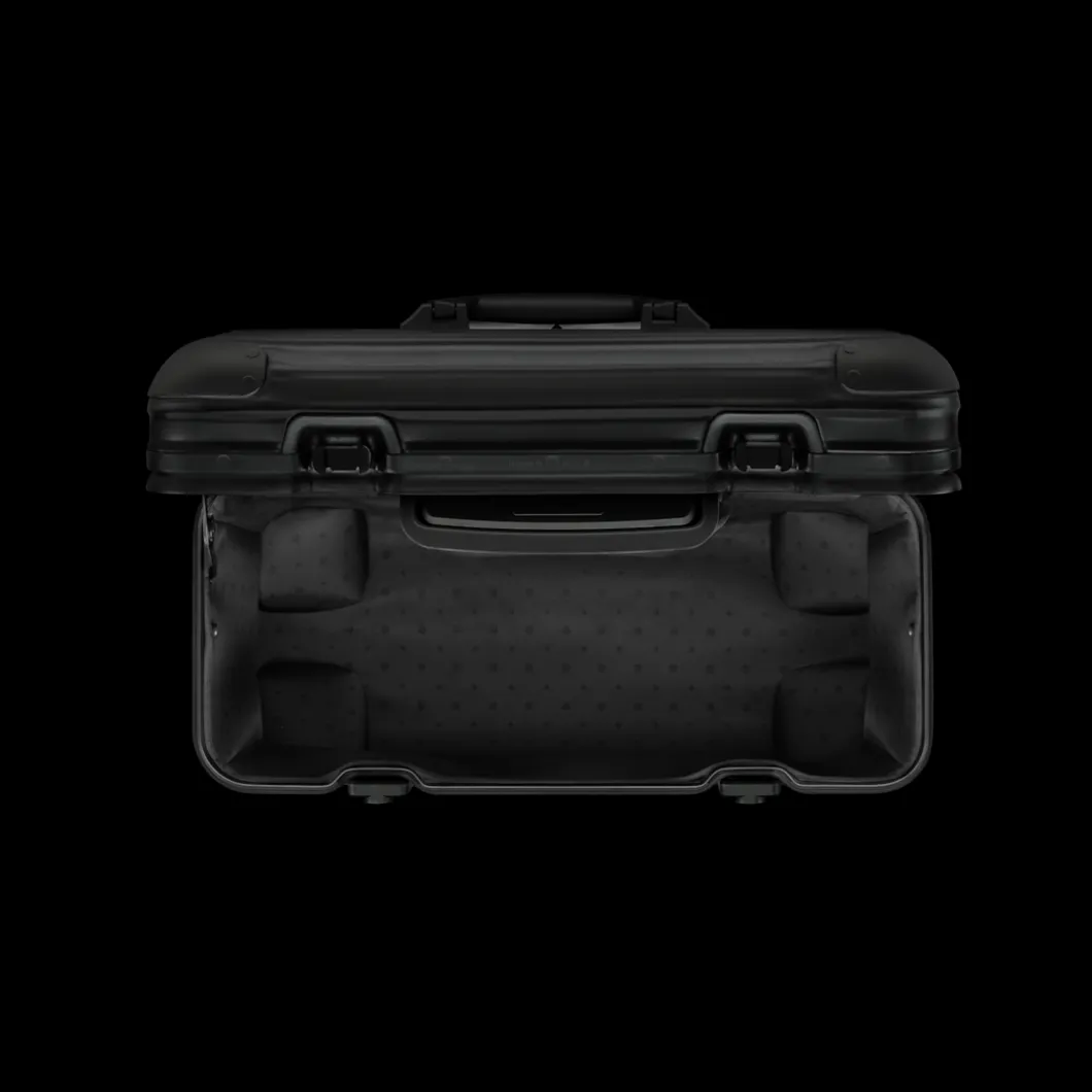 RIMOWA Pilot