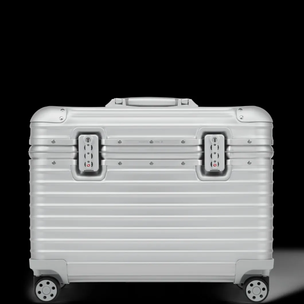 RIMOWA Pilot