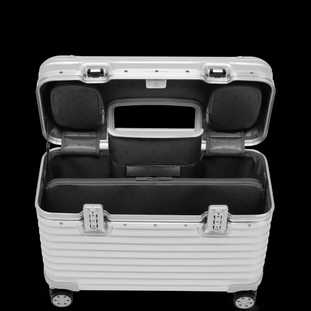 RIMOWA Pilot