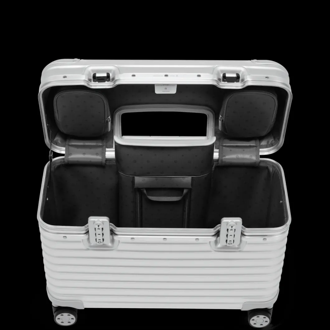 RIMOWA Pilot